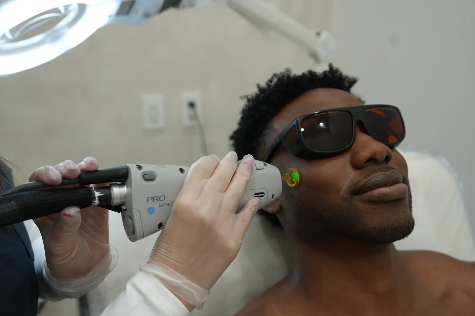 Before and After Laser Hair Removal: What Results Can You Expect?